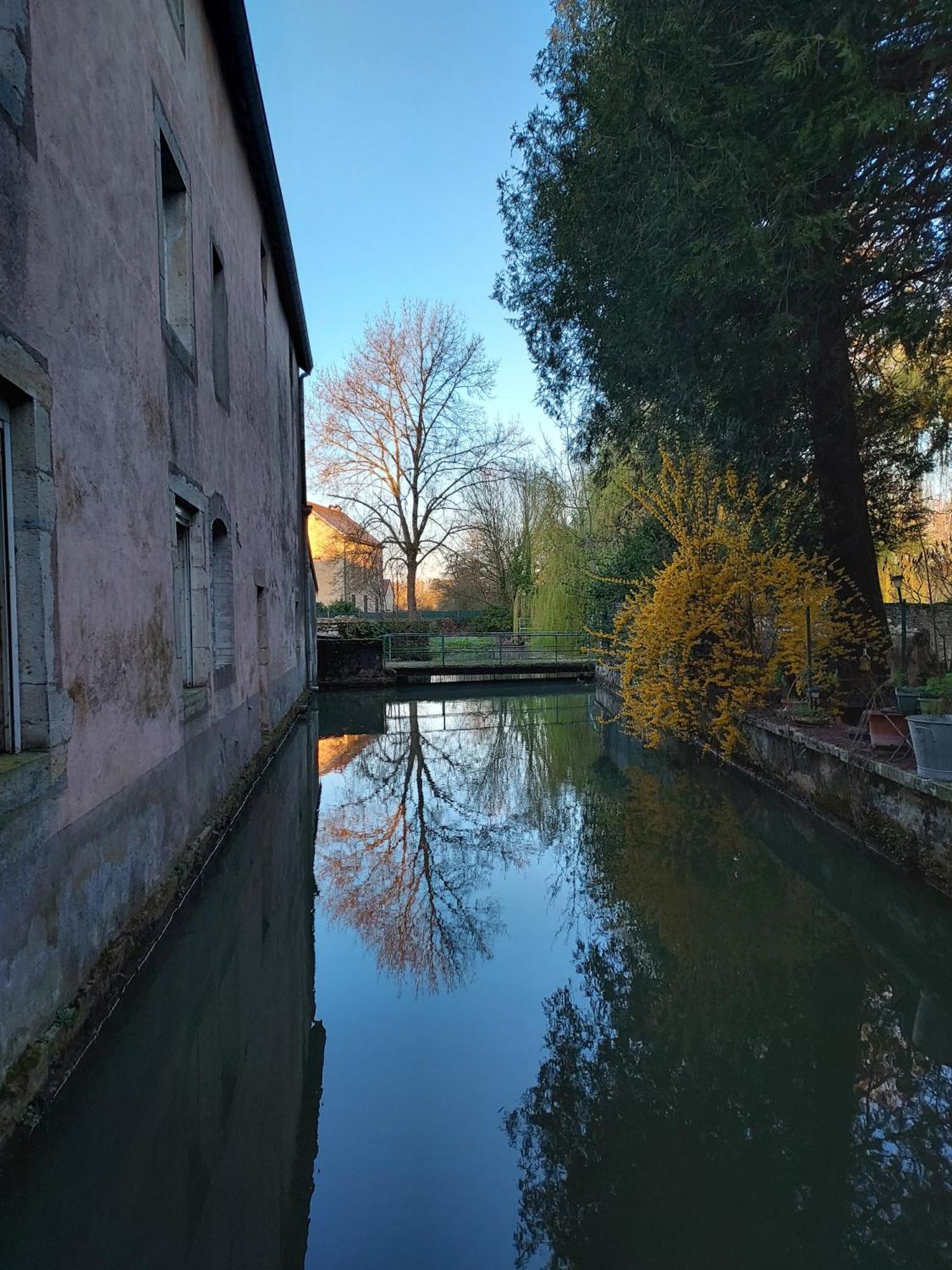 Chambre Independante Dans Le Moulin Pouilly-sur-Vingeanne ภายนอก รูปภาพ