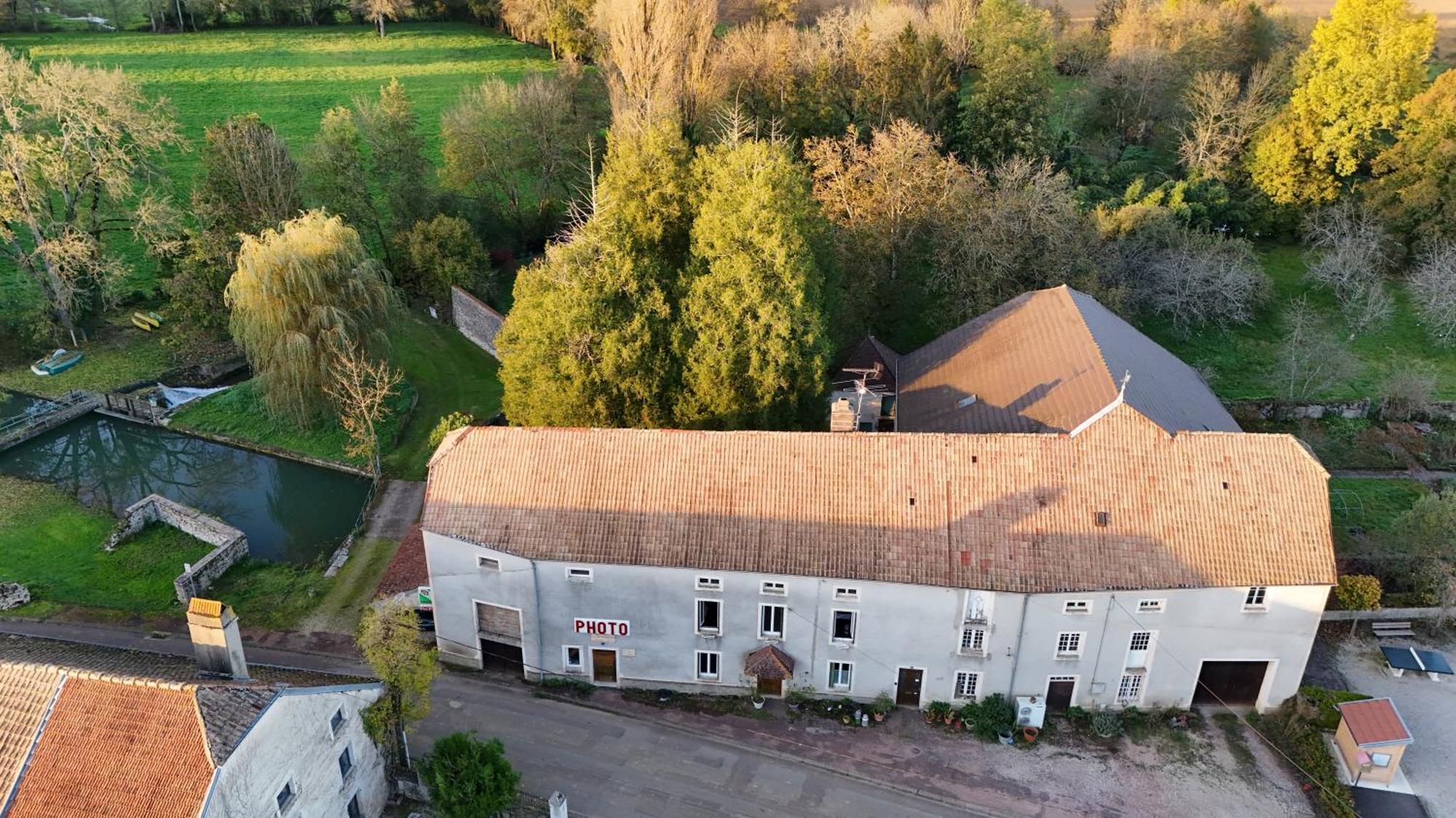 Chambre Independante Dans Le Moulin Pouilly-sur-Vingeanne ภายนอก รูปภาพ